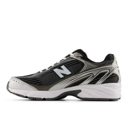 509 – BLACK with WHITE and SILVER METALLIC