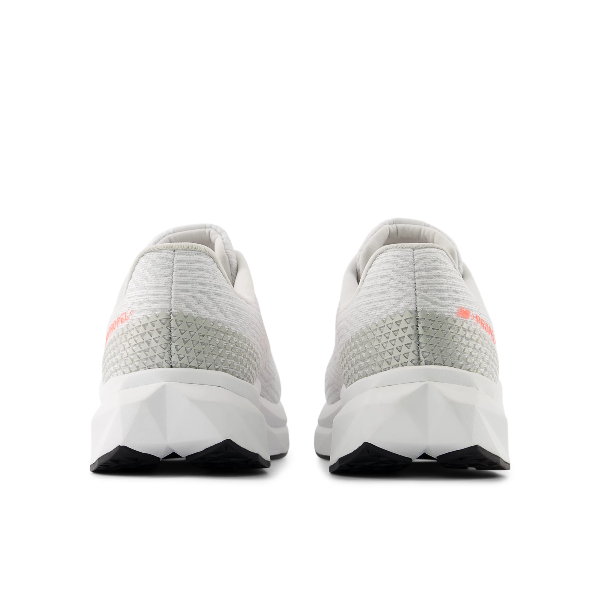 FuelCell Propelv5 – White with Urgent Red and Mineral