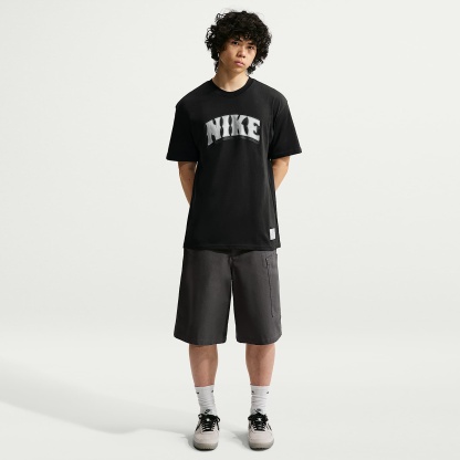 Nike Sportswear T-Shirt – Black