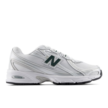 740 – WHITE with NORDIC GREEN
