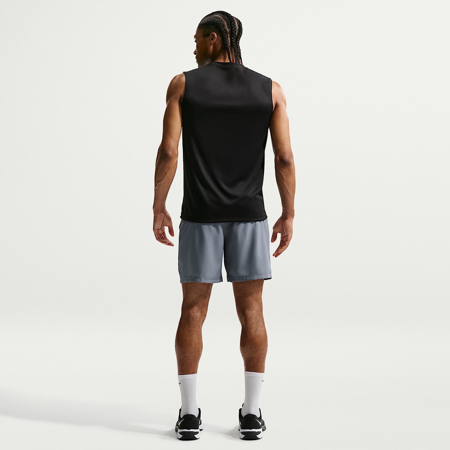 Nike Form Men's Dri-FIT 18cm (approx.) Unlined Versatile Shorts – Smoke Grey/Black