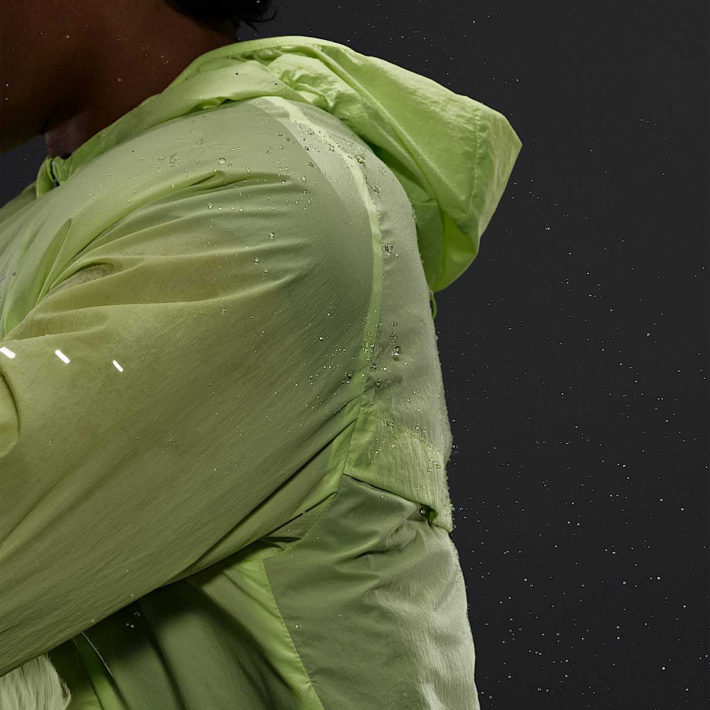 Nike Stride Men's Repel UV Running Jacket – Light Lemon Twist/Light Lemon Twist
