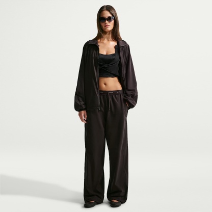 NikeSKIMS Stretch Nylon Women's Oversized Trousers – NSKM Dark Roast/NSKM Obsidian/NSKM Obsidian