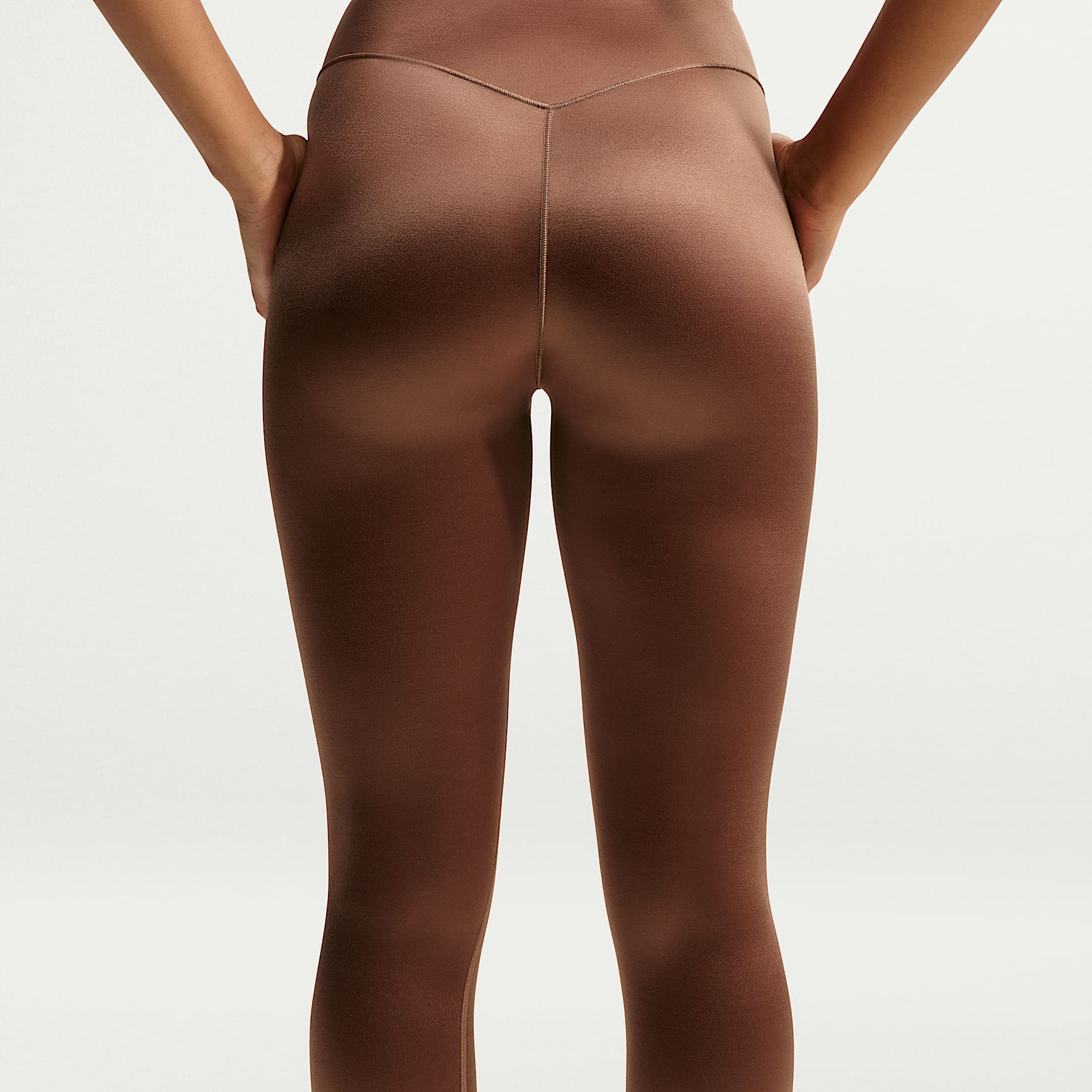 NikeSKIMS Satin Shine Women's High-Waisted Bonded 66cm (approx.) Leggings – NSKM Carob Brown