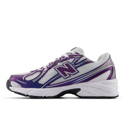740 – Concord Grape with White and Phantom