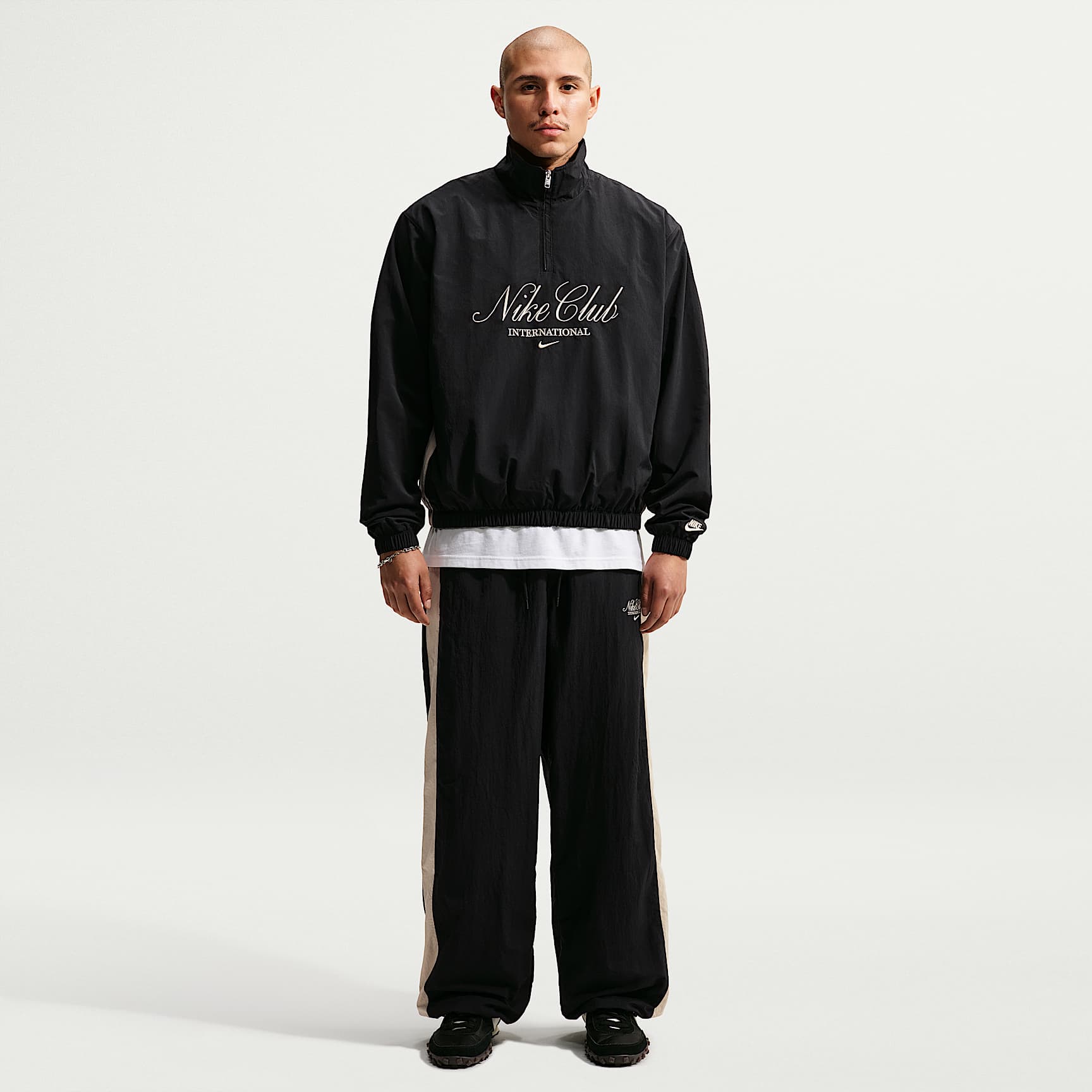 Nike Club Men's 1/2-Zip Jacket – Black/Sand Drift/Sand Drift