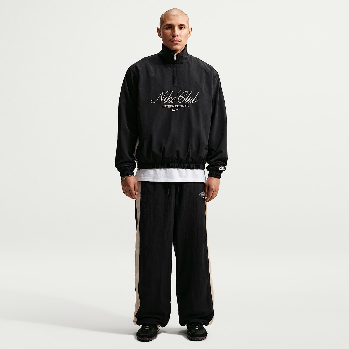 Nike Club Men's 1/2-Zip Jacket – Black/Sand Drift/Sand Drift