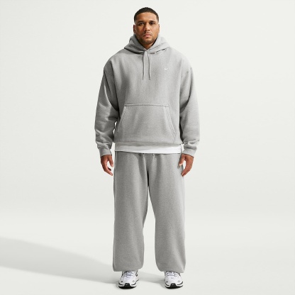 Nike Solo Swoosh Men's Pullover Hoodie – Dark Grey Heather/Light Smoke Grey/White