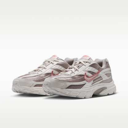 Nike Initiator Women's Shoes – Phantom/Rust Pink/Moon Particle