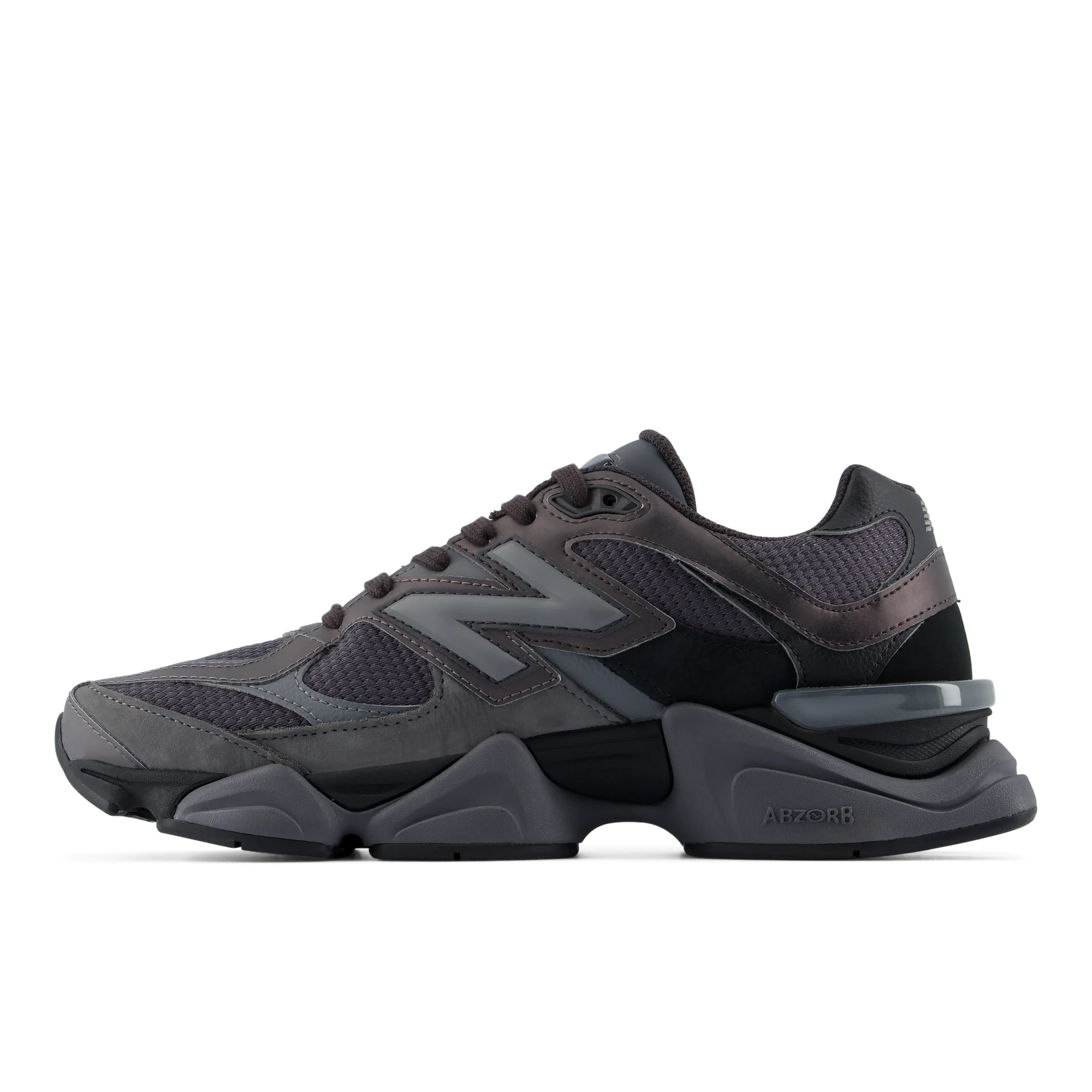9060 – BLACK with CASTLEROCK