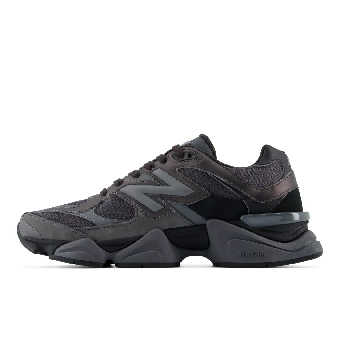 9060 – BLACK with CASTLEROCK