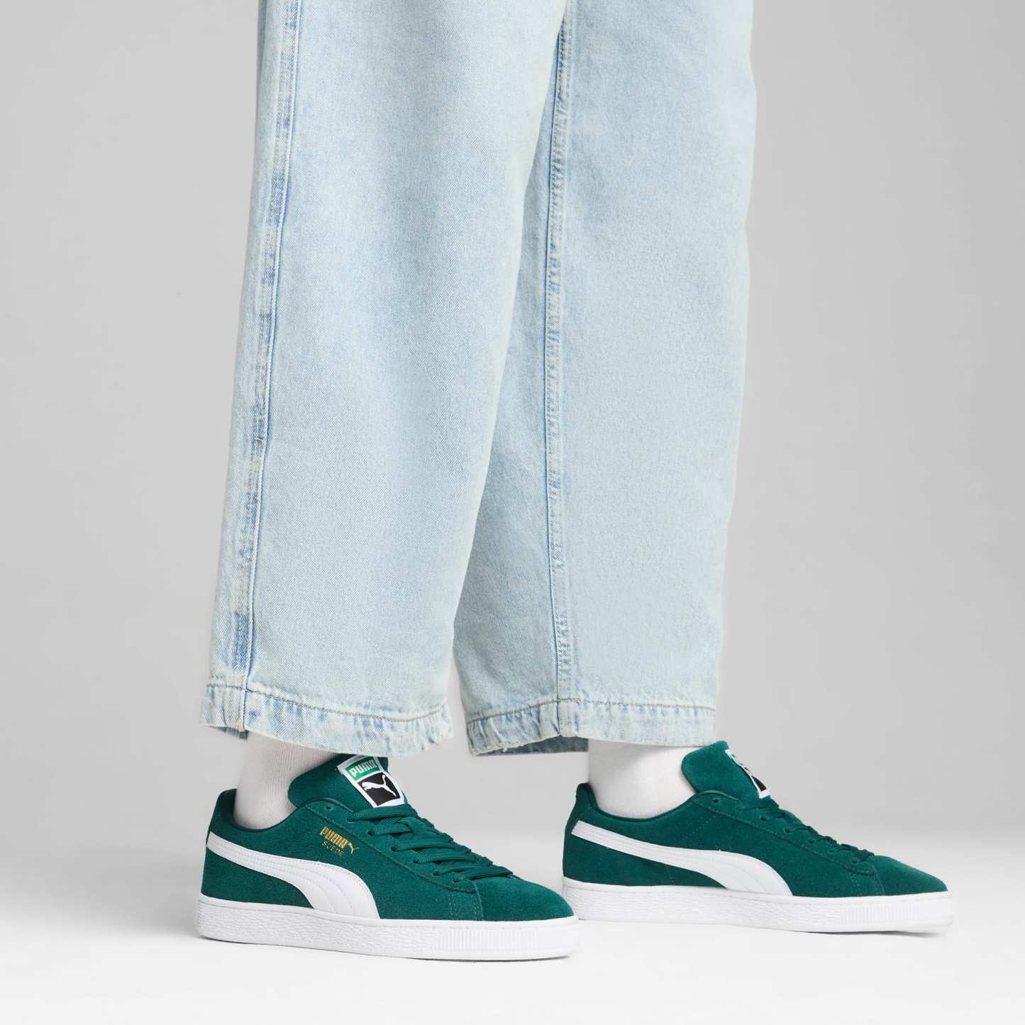Suede Classic Sneakers Unisex – Dark Myrtle-PUMA White