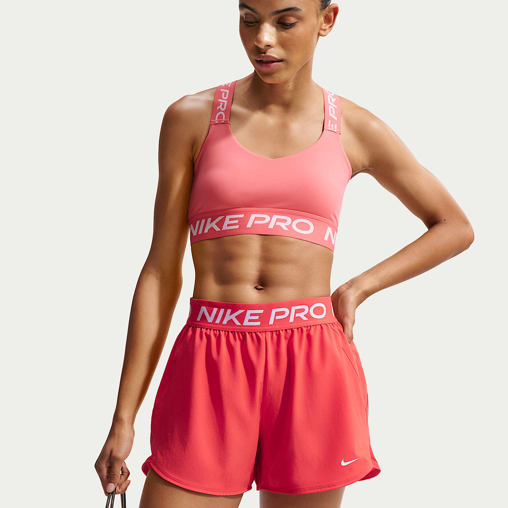 Nike Pro Women's 2-in-1 Shorts – Light Crimson/White