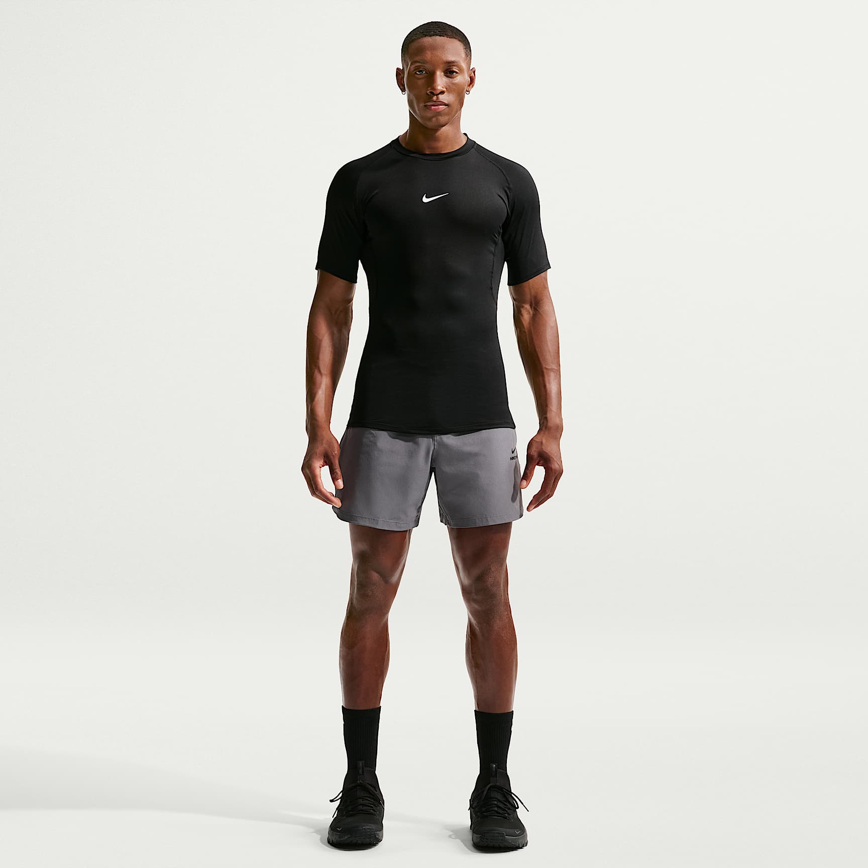 Nike Pro Men's Dri-FIT Tight Short-Sleeve Fitness Top – Black/White