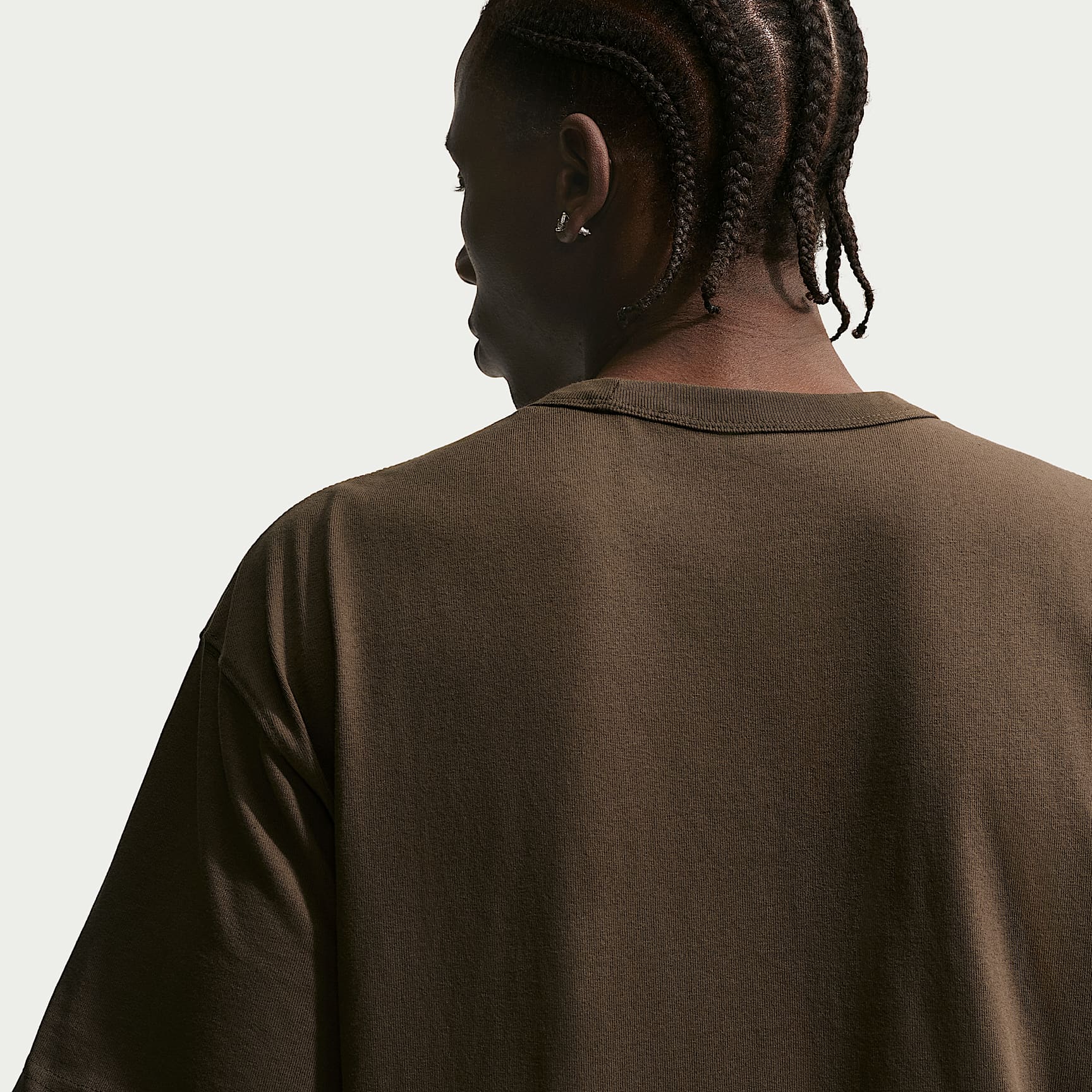 Nike Sportswear Premium Essentials Men's T-Shirt – Dark Hazel