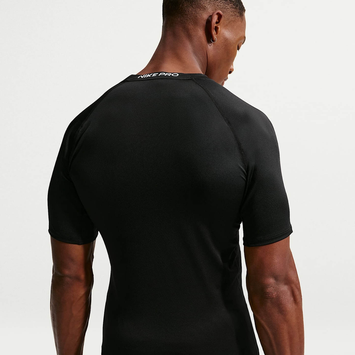 Nike Pro Men's Dri-FIT Tight Short-Sleeve Fitness Top – Black/White
