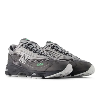 1000 – Black with Dark Silver Metallic and Lime Leaf