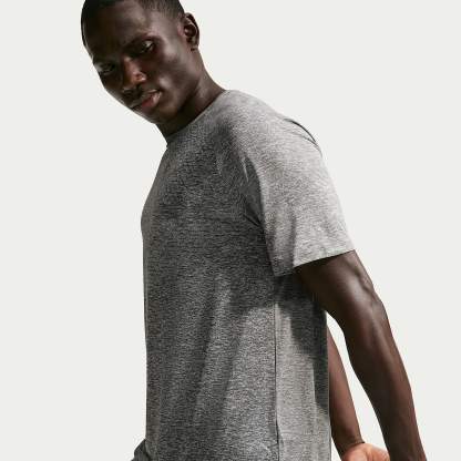 Nike Stride Men's Dri-FIT ADV Short-Sleeve Running Top – Smoke Grey/Heather