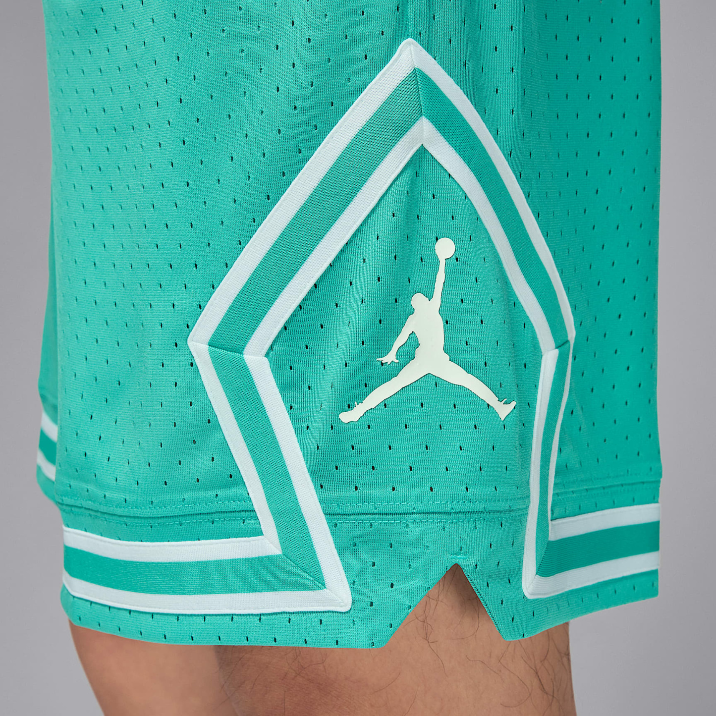 Jordan Sport Men's Dri-FIT 18cm (approx.) Mesh Diamond Shorts – Washed Teal/White/White
