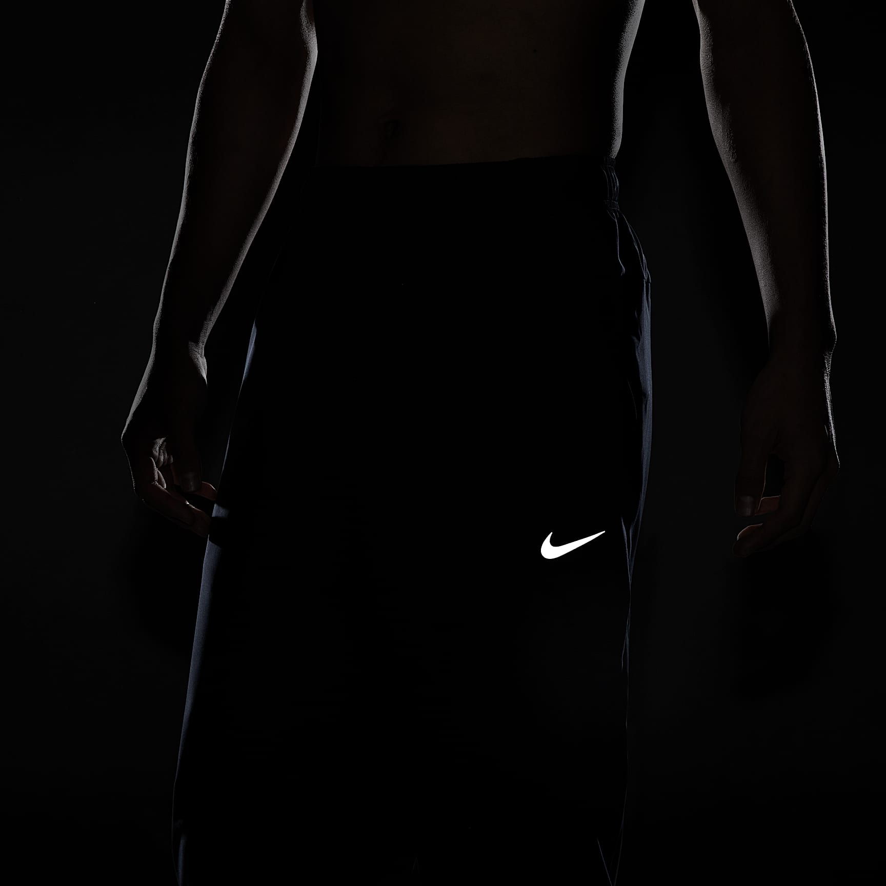 Nike Form Men's Dri-FIT Tapered Versatile Trousers – Obsidian/Black