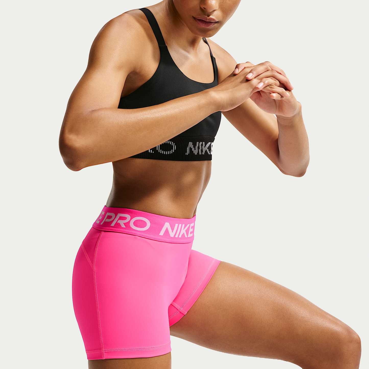 Nike Pro Women's Mid-Rise 7.5cm (approx.) Biker Shorts – Hyper Pink/White