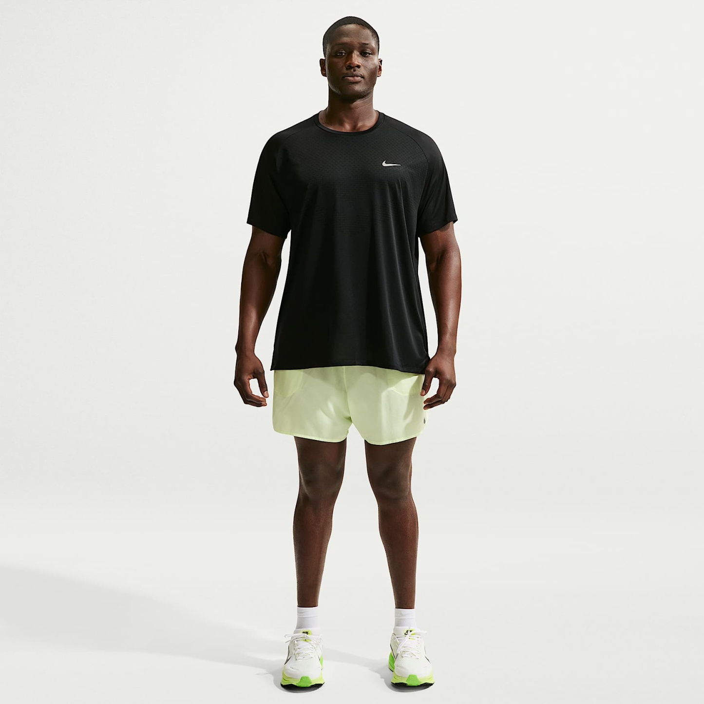 Nike Stride Men's Dri-FIT ADV Short-Sleeve Running Top – Black