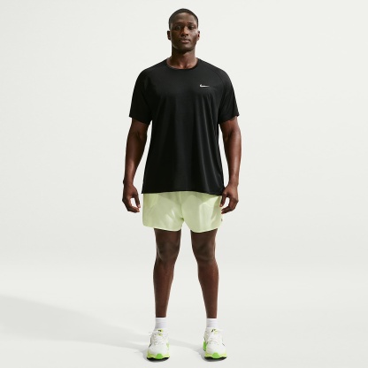 Nike Stride Men's Dri-FIT ADV Short-Sleeve Running Top – Black