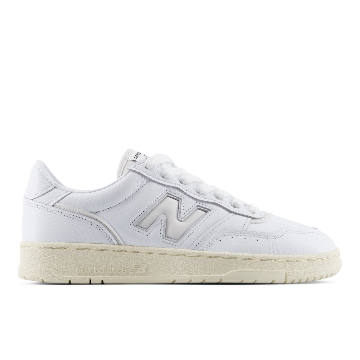 950 – WHITE with ANGORA
