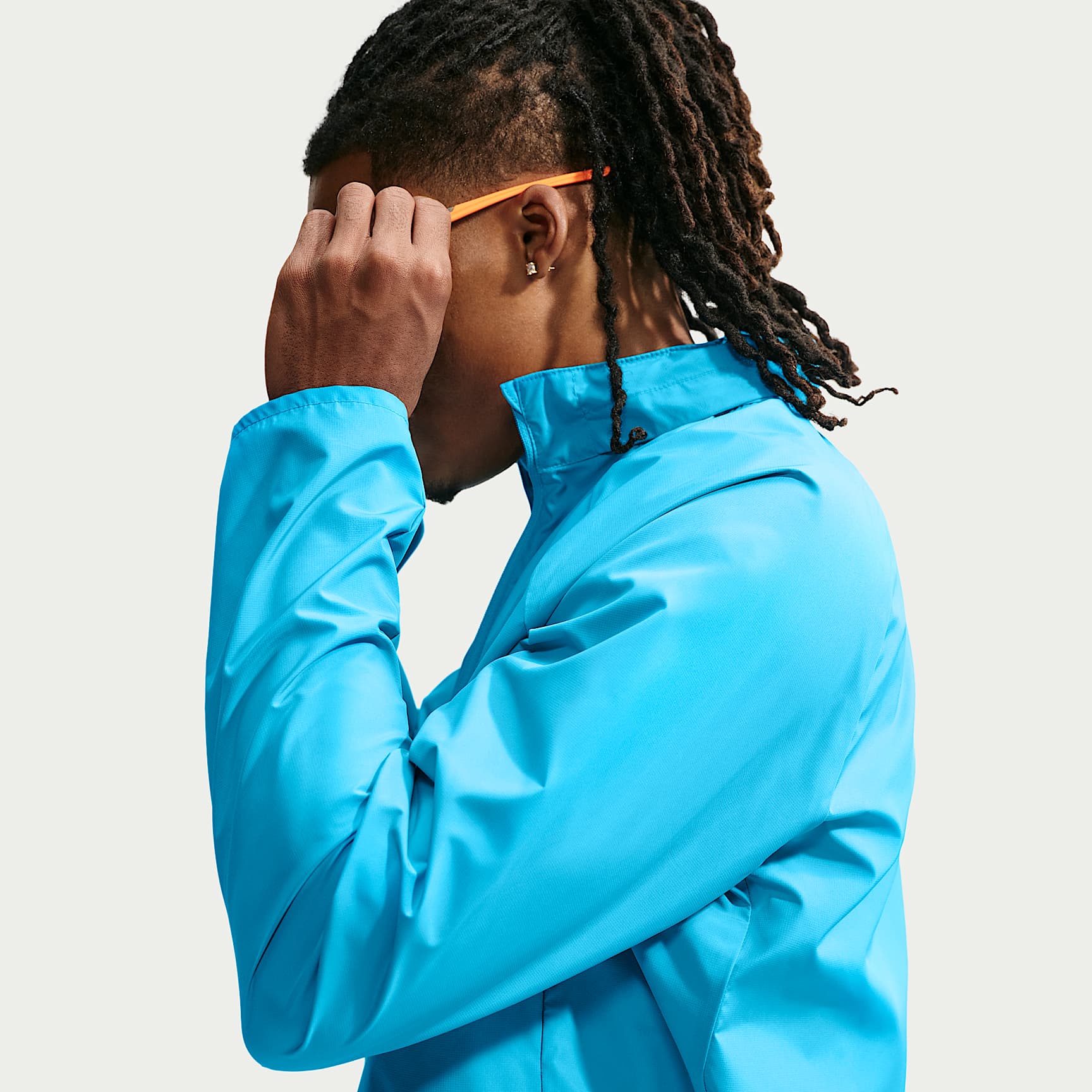 Nike Miler Men's Repel UV Protection Running Jacket – Light Current Blue/Light Current Blue