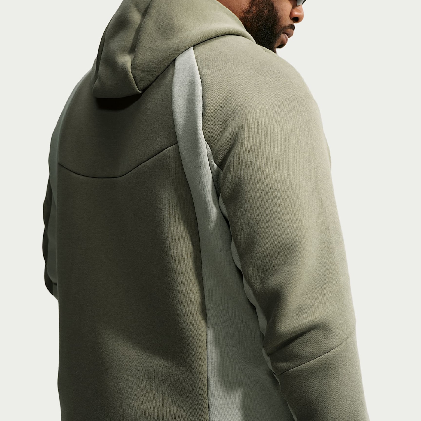 Nike Tech Men's Colour-Block Full-Zip Fleece Windrunner Jacket – Silver Sage/Jade Horizon/Black