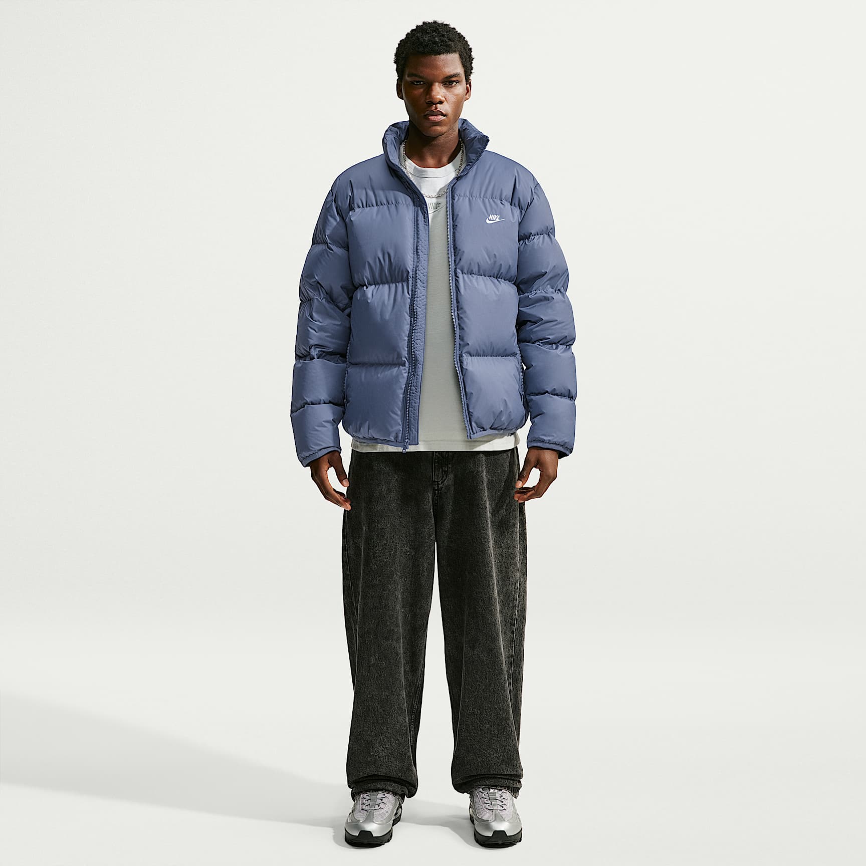Nike Sportswear Club Men's Therma-FIT Down Puffer Jacket – Diffused Blue/White