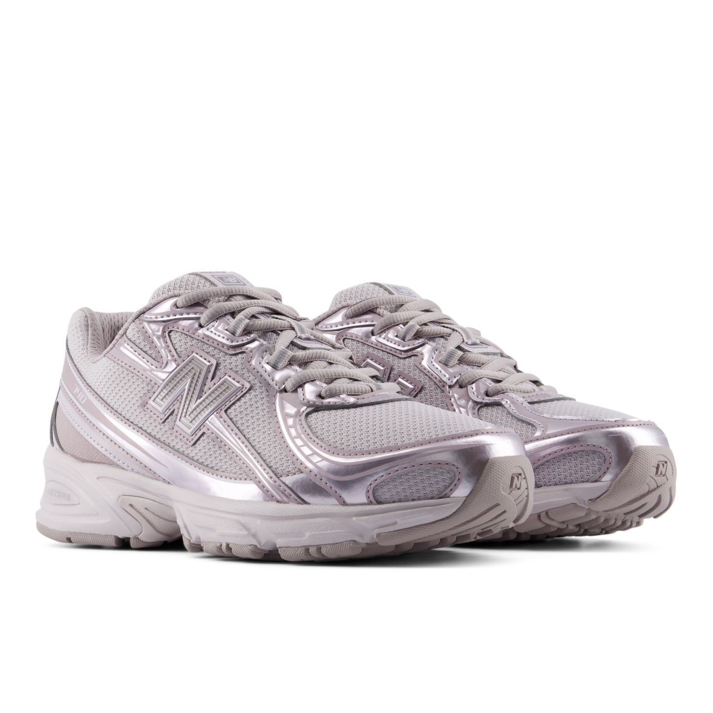 740 – HORIZON GREY with TRUFFLE METALLIC