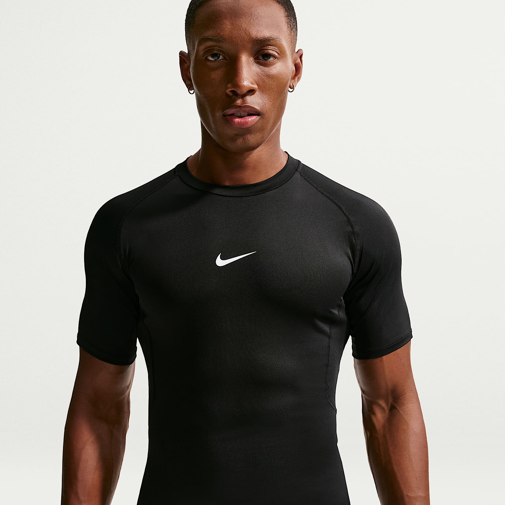 Nike Pro Men's Dri-FIT Tight Short-Sleeve Fitness Top – Black/White