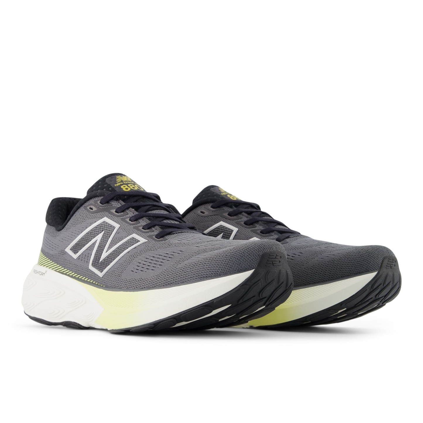 Fresh Foam X 880v15 – Black with Winter Grass and Castlerock