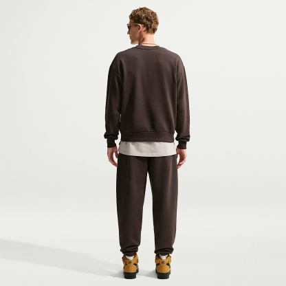 Nike Solo Fleece Men's Crew-Neck Sweatshirt – Velvet Brown/Sail