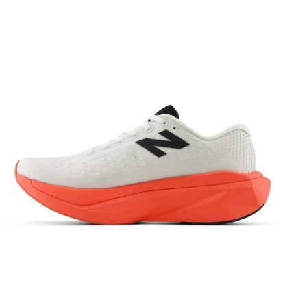 FuelCell SuperComp Trainer v3 – Urgent Red with Sea Salt and Black
