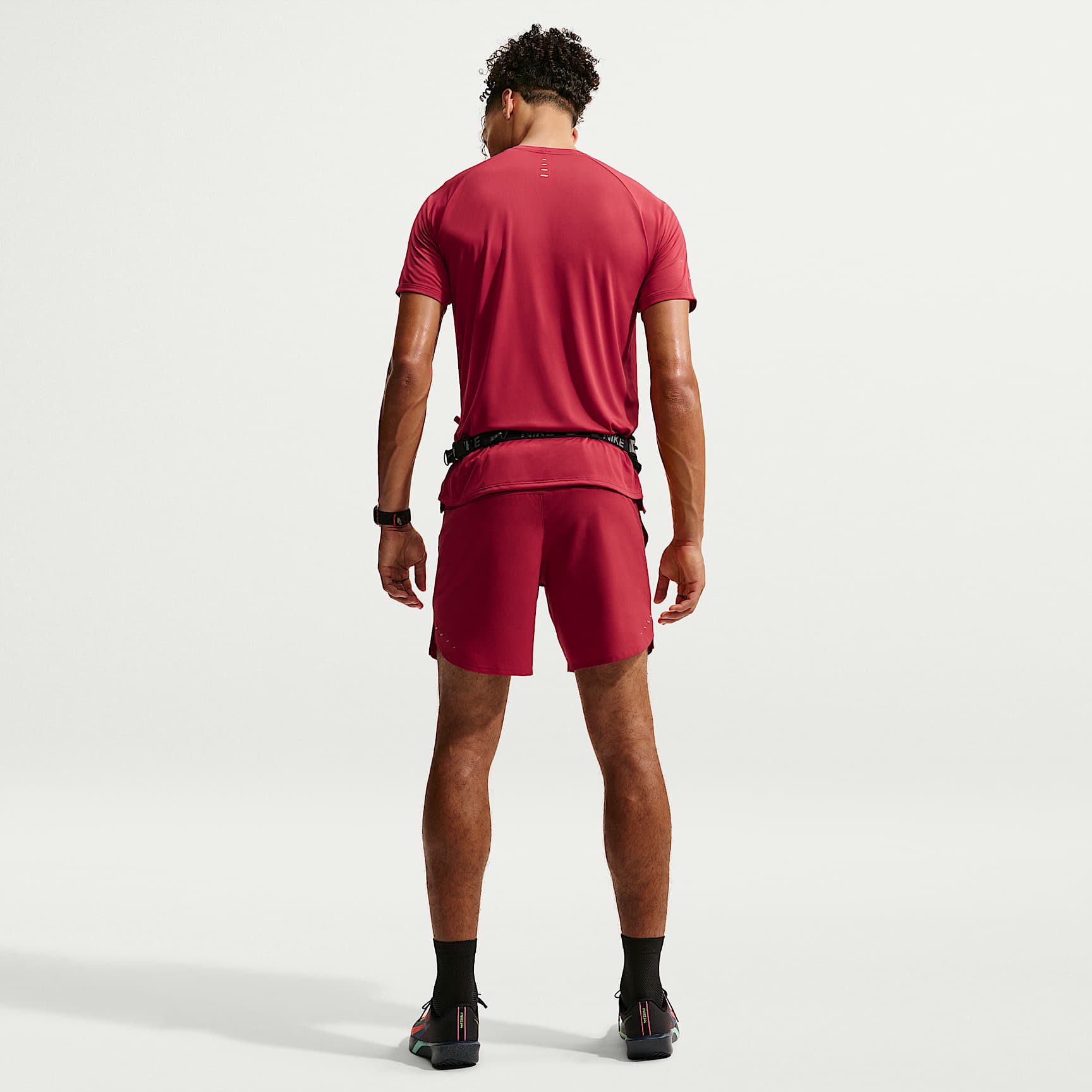 Nike Stride Men's Dri-FIT 18cm (approx.) Briefs-Lined Running Shorts – Tough Red/Reflective Silver