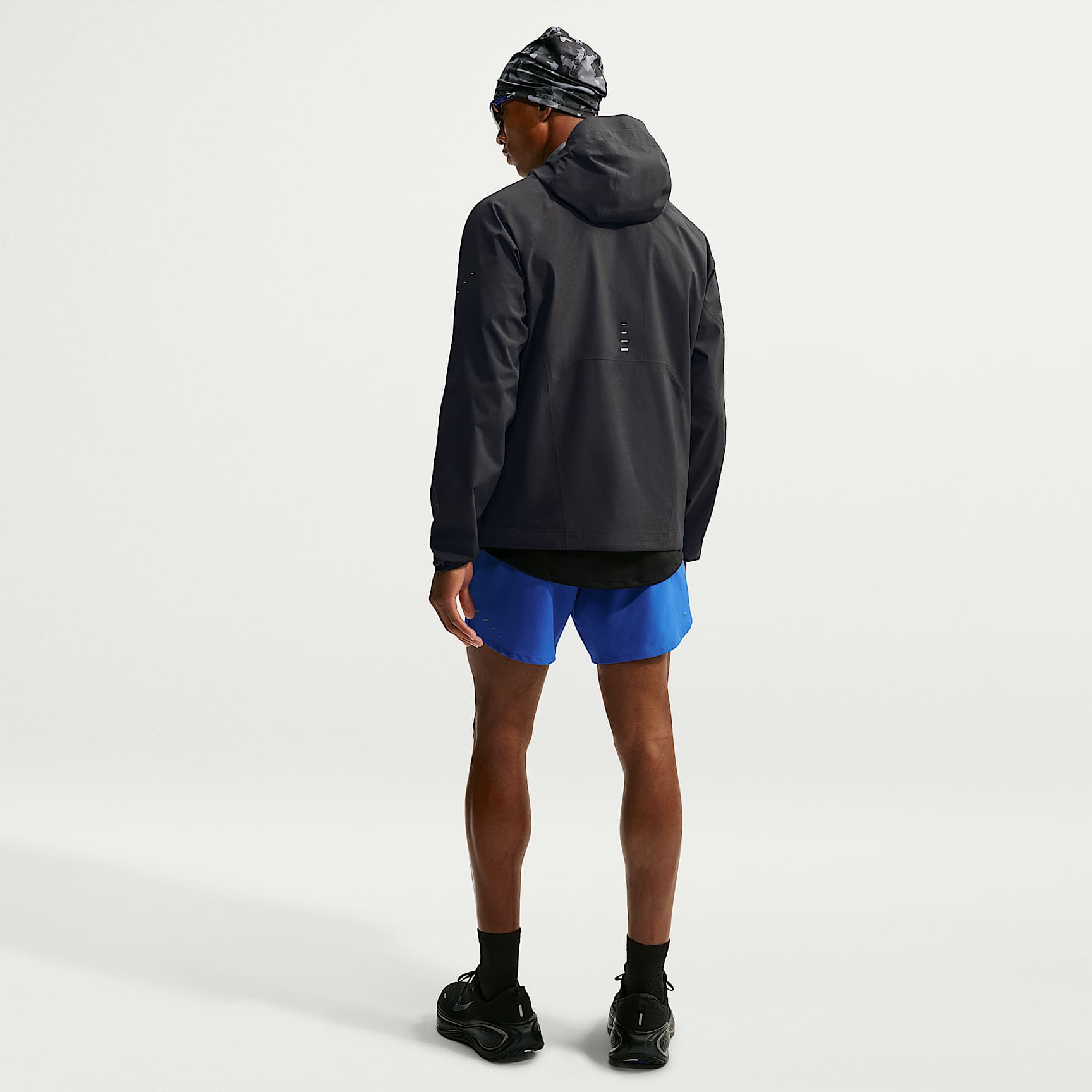 Nike Stride Men's Storm-FIT ADV Waterproof Running Jacket – Black