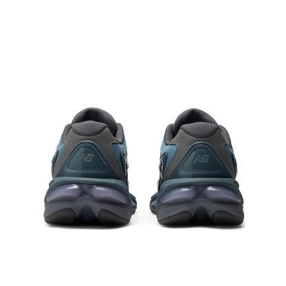 983 – SHADOW BLUE with ZINC BLUE