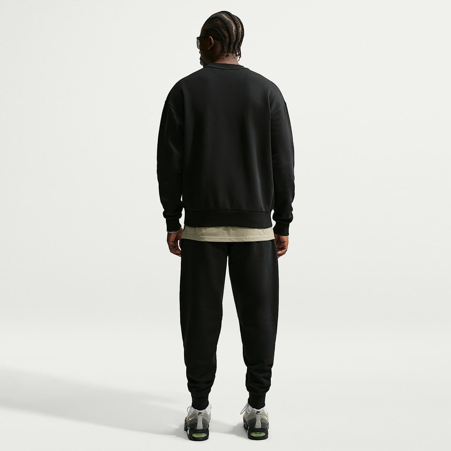 Nike Solo Fleece Men's Joggers – Total Black/Sail