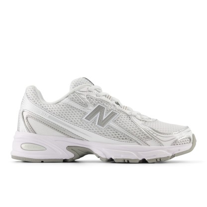 740 – WHITE with Metallic Silver and Reflection