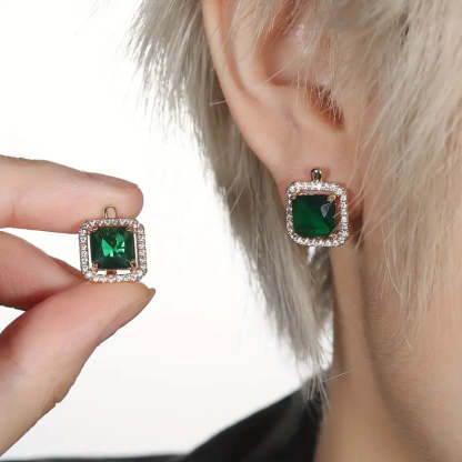 Golden Green Square Zirconia Náušnice | Zlatý