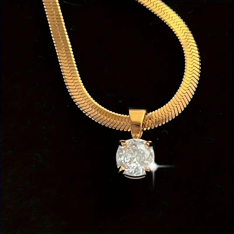 Elegantní Rhinestone Přívěsek Náhrdelník | Zlatý