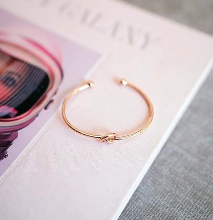Love Knot Infinity Náramek | Zlatý