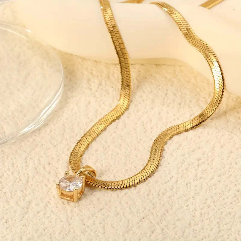 Elegantní Rhinestone Přívěsek Náhrdelník | Zlatý