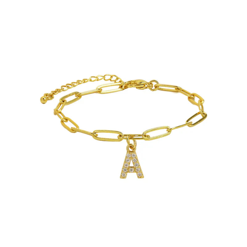 Minimalist Letter Charm Náramek | Zlatý
