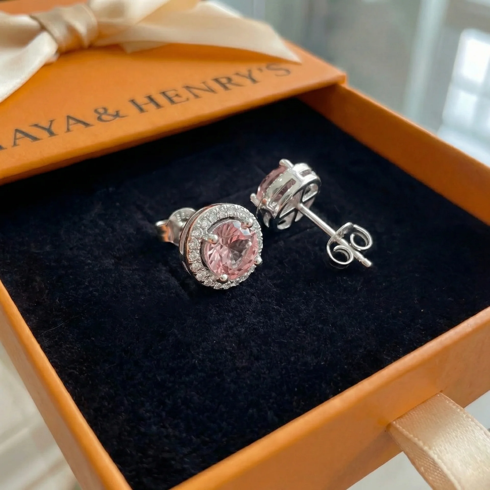 Pink Round Pave Pecky | Bílé zlato