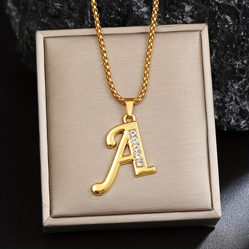 Krystal Accent Initial Náhrdelník | Zlatý