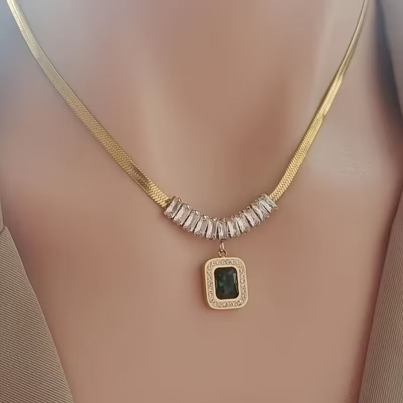 Regalia Prism Smaragd Náhrdelník | Zlatý