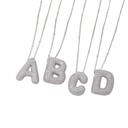 Bubble letter initial Sada náhrdelníků | Bílé zlato